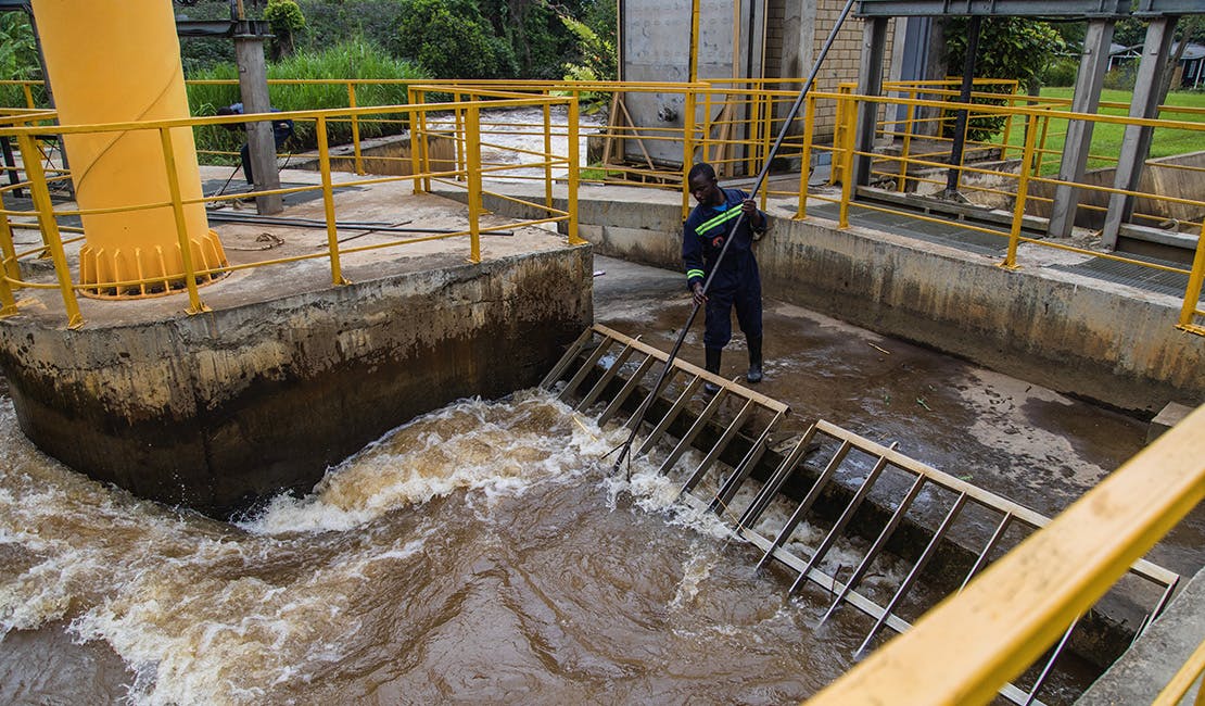  Hydroelectric station provides glimpse of a charcoal-free Virunga 